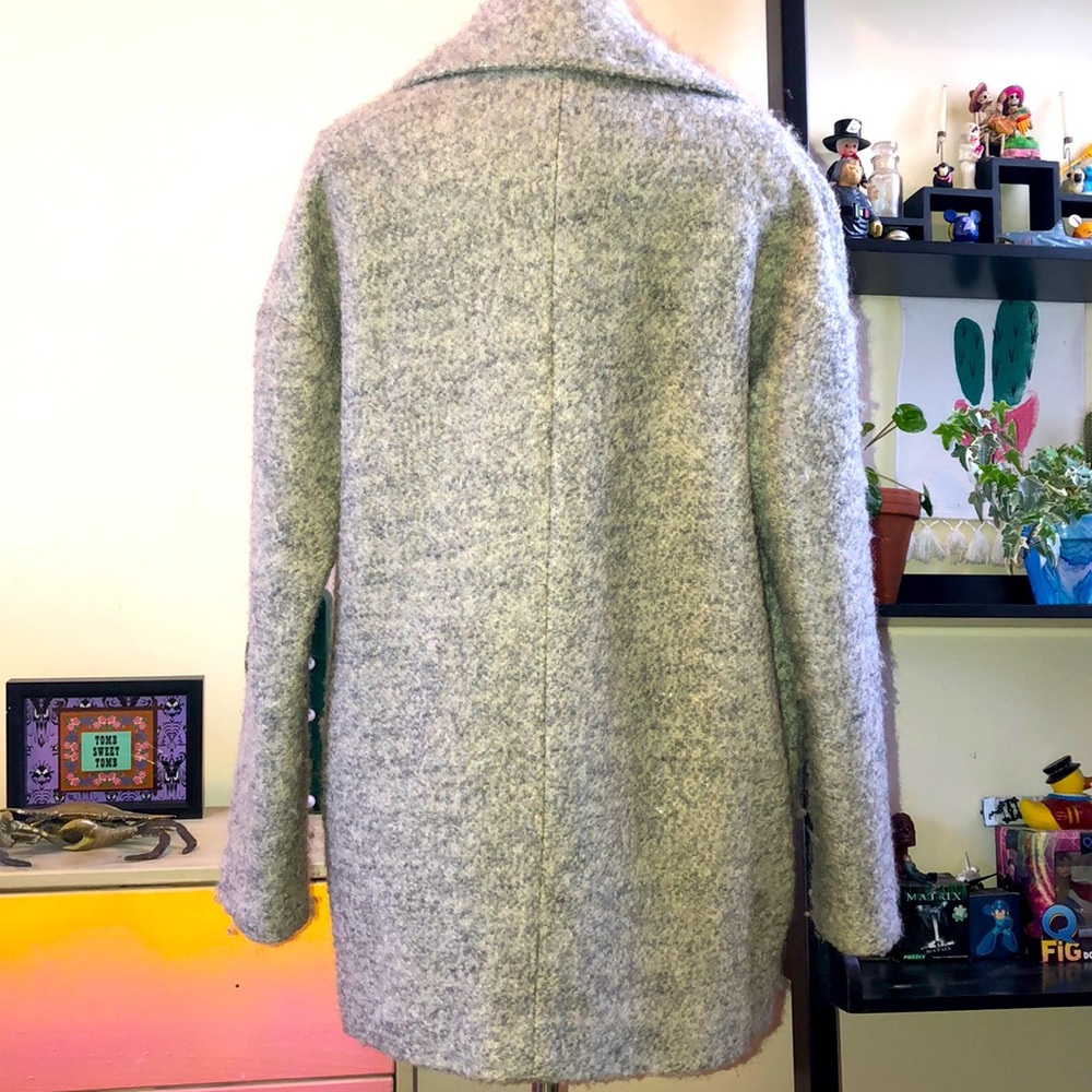 Coat - Picture 2 of 5
